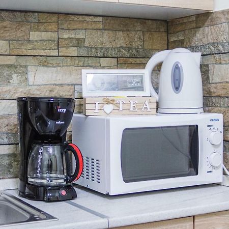 Deluxe Mitropoleos Apartment Tesalonika Bagian luar foto